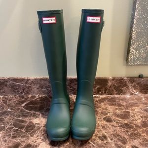 NEW HUNTER MATTE TALL RAIN BOOTS SZ. 8